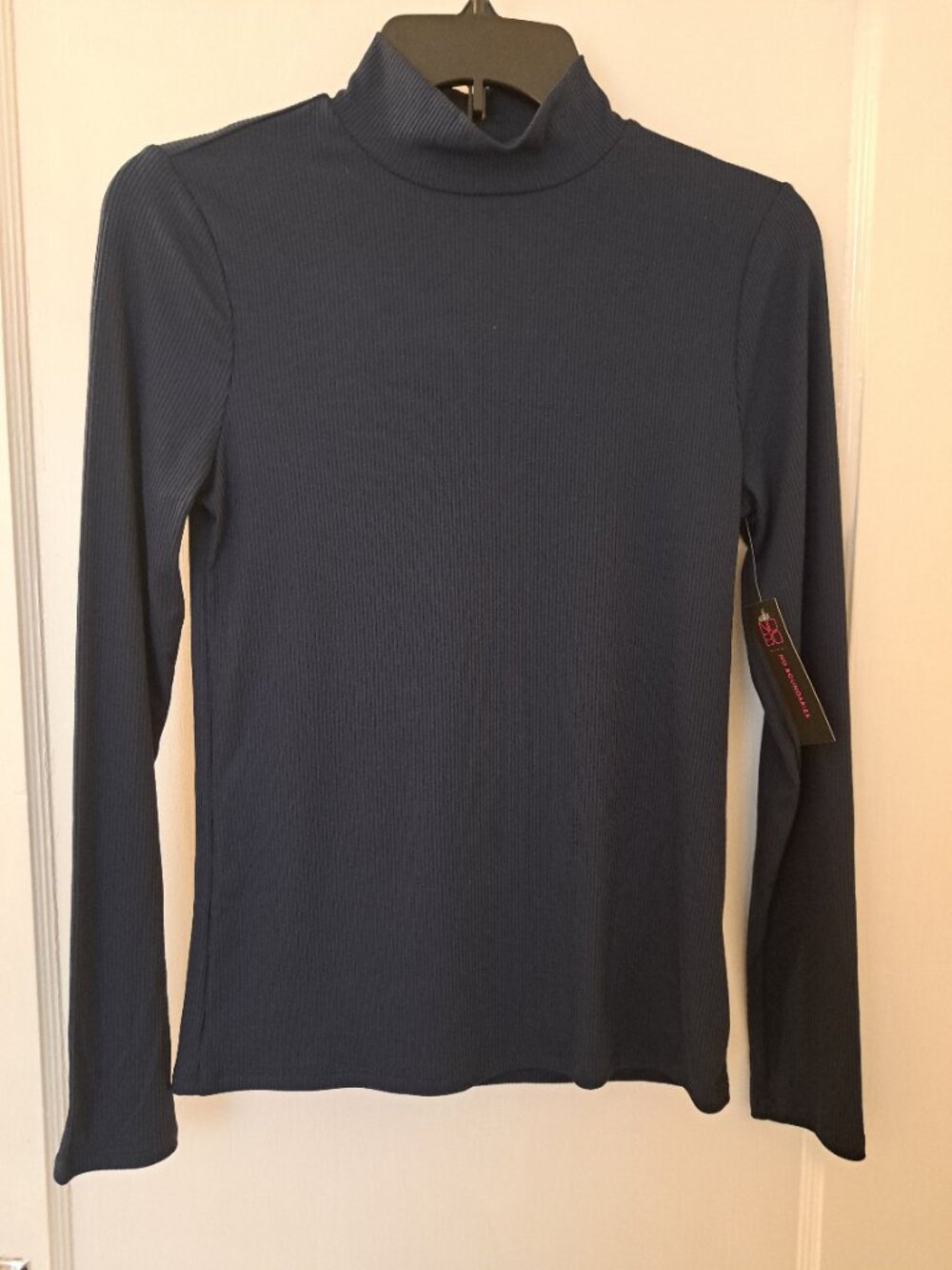 NEW! No Boundaries Women's Navy Blue Mock Neck Ribbed Long Sleeve Slim Top - M